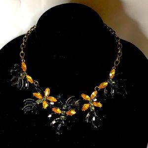 Pretty Neckless Black and Yellow stones Gold Chains $18